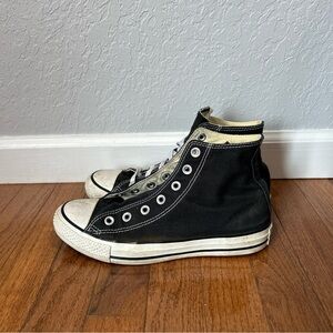 Converse Chuck Taylor Sneakers High Top Shoes Women’s Size 8 Black